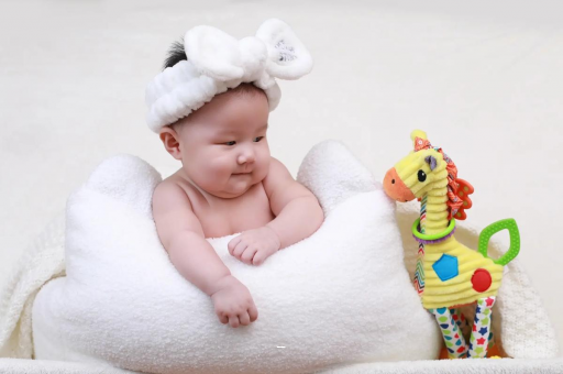 桂阳宝宝几个月翻身